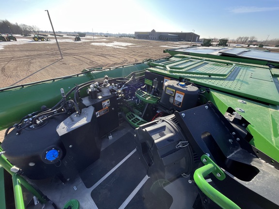 2024 John Deere X9 1100 - Photo33