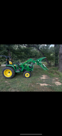 Photo of 2023 John Deere 3025E