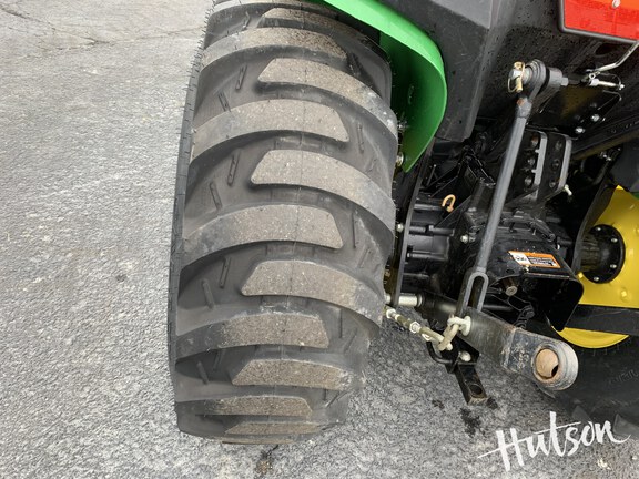 Photo of 2023 John Deere 3025E