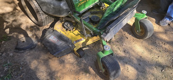 2013 John Deere Z645