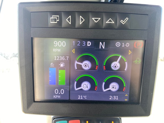 2022 John Deere 624 P