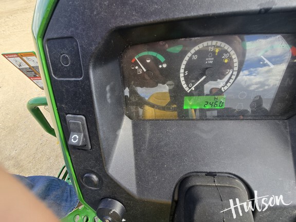 Photo of 2022 John Deere 5045E