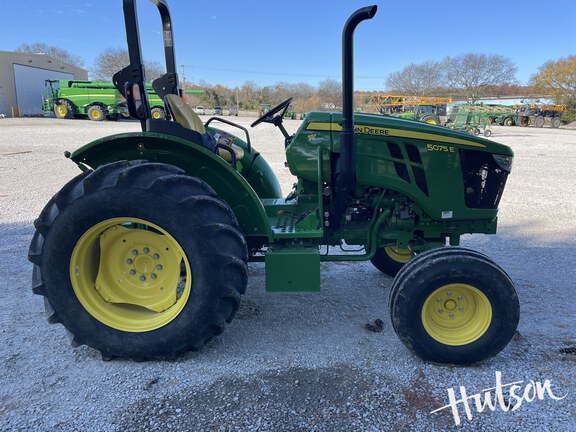 Photo of 2023 John Deere 5075E