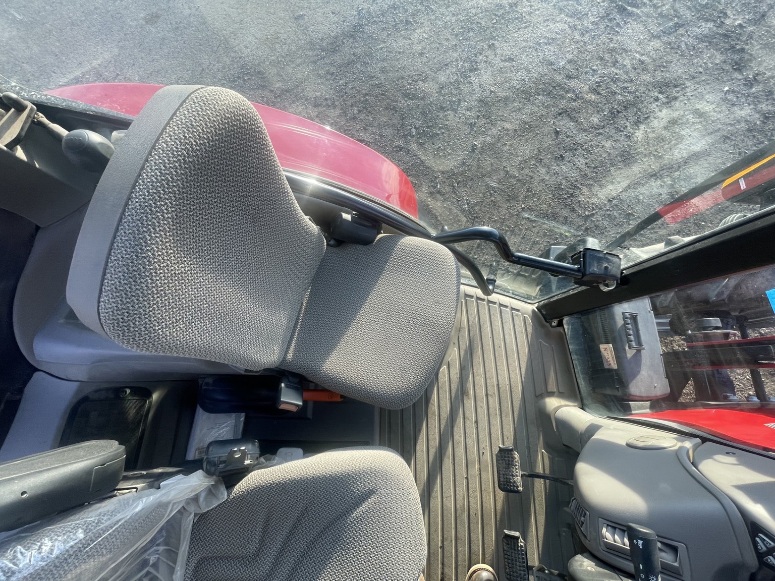 2024 Case IH Maxxum 145 T4B Image 26