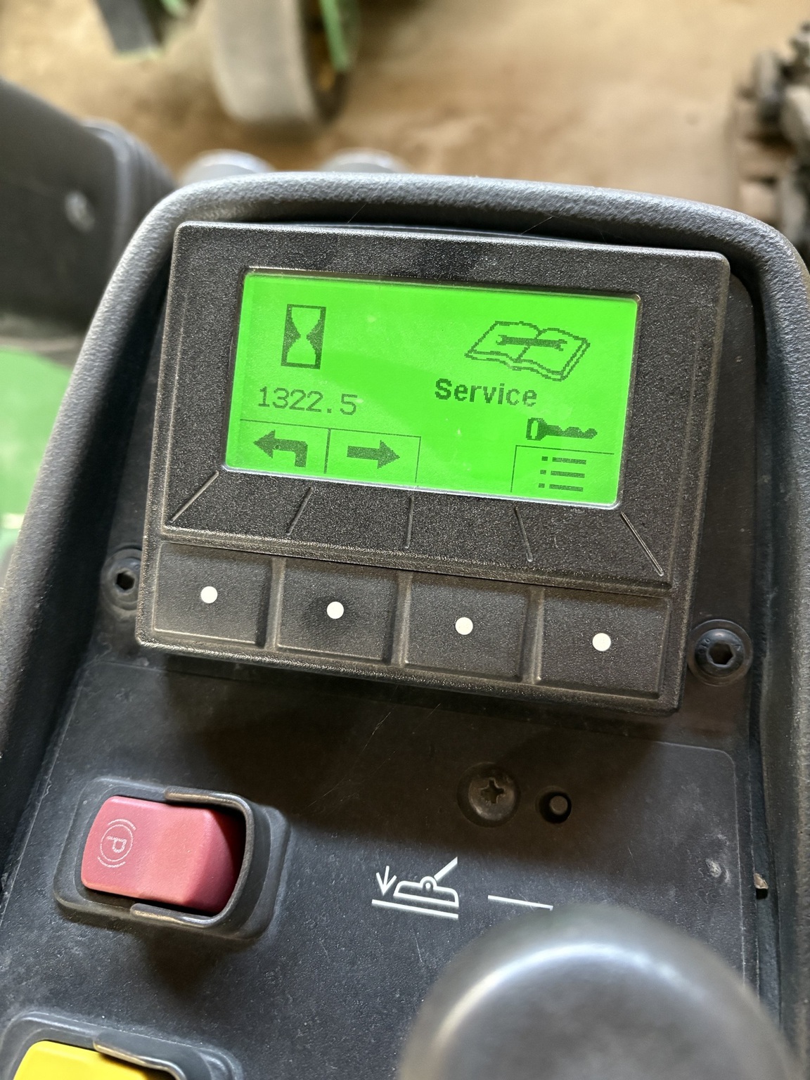 2017 John Deere 8000A Image 2