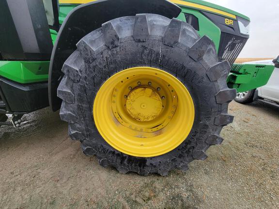2025 John Deere 8R 340 - Photo6