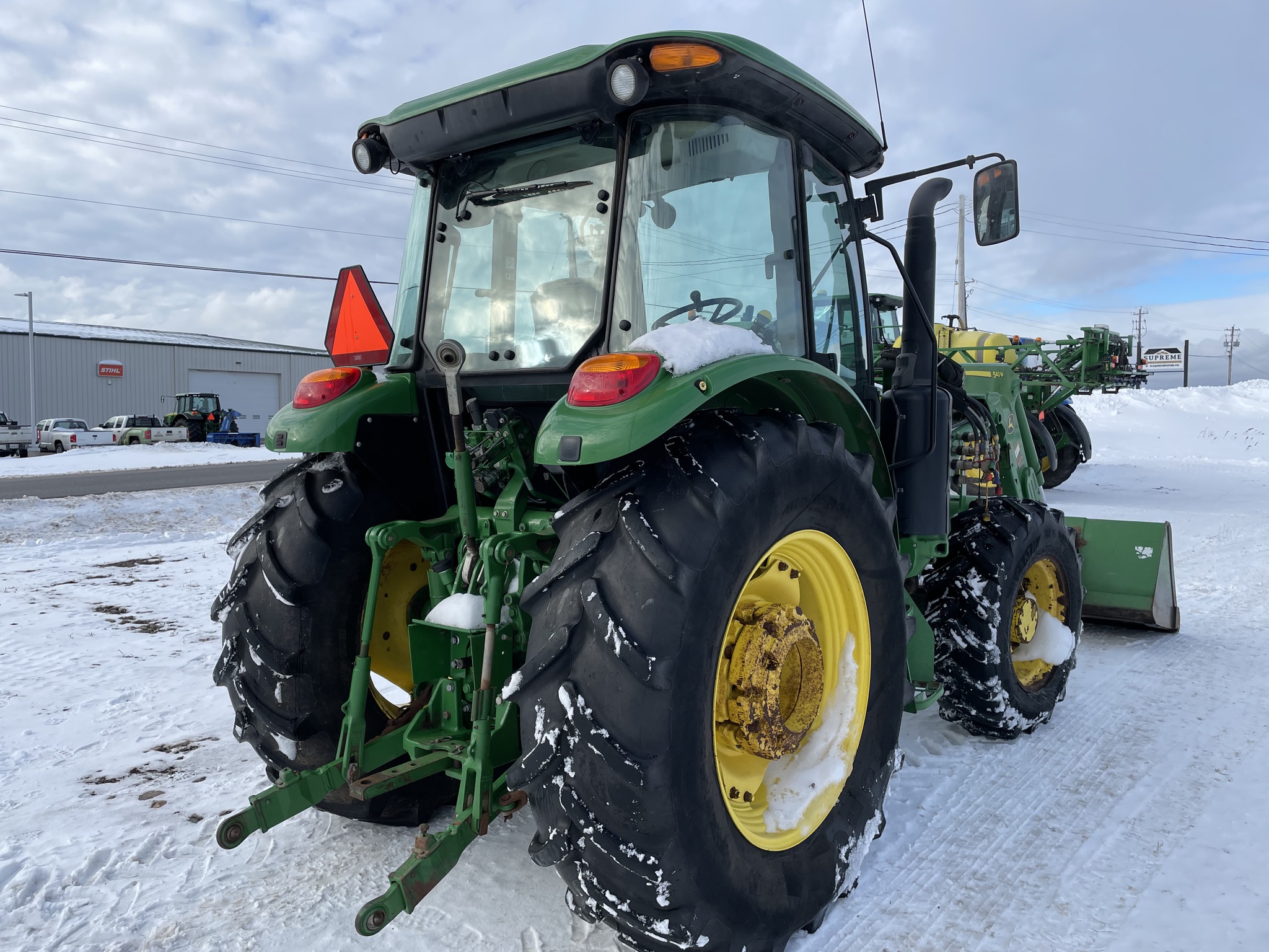 2020 John Deere 5100M Image 4