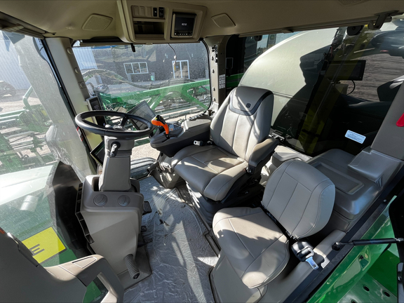 2025 John Deere 616R