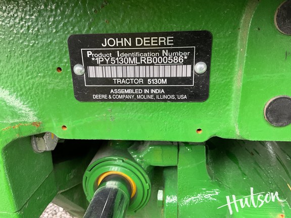 Photo of 2025 John Deere 5130M