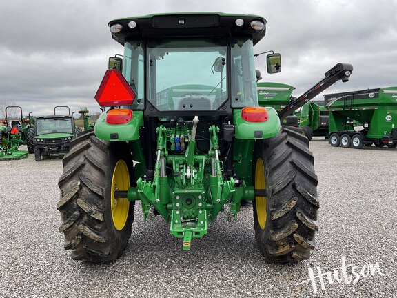 Photo of 2025 John Deere 5130M
