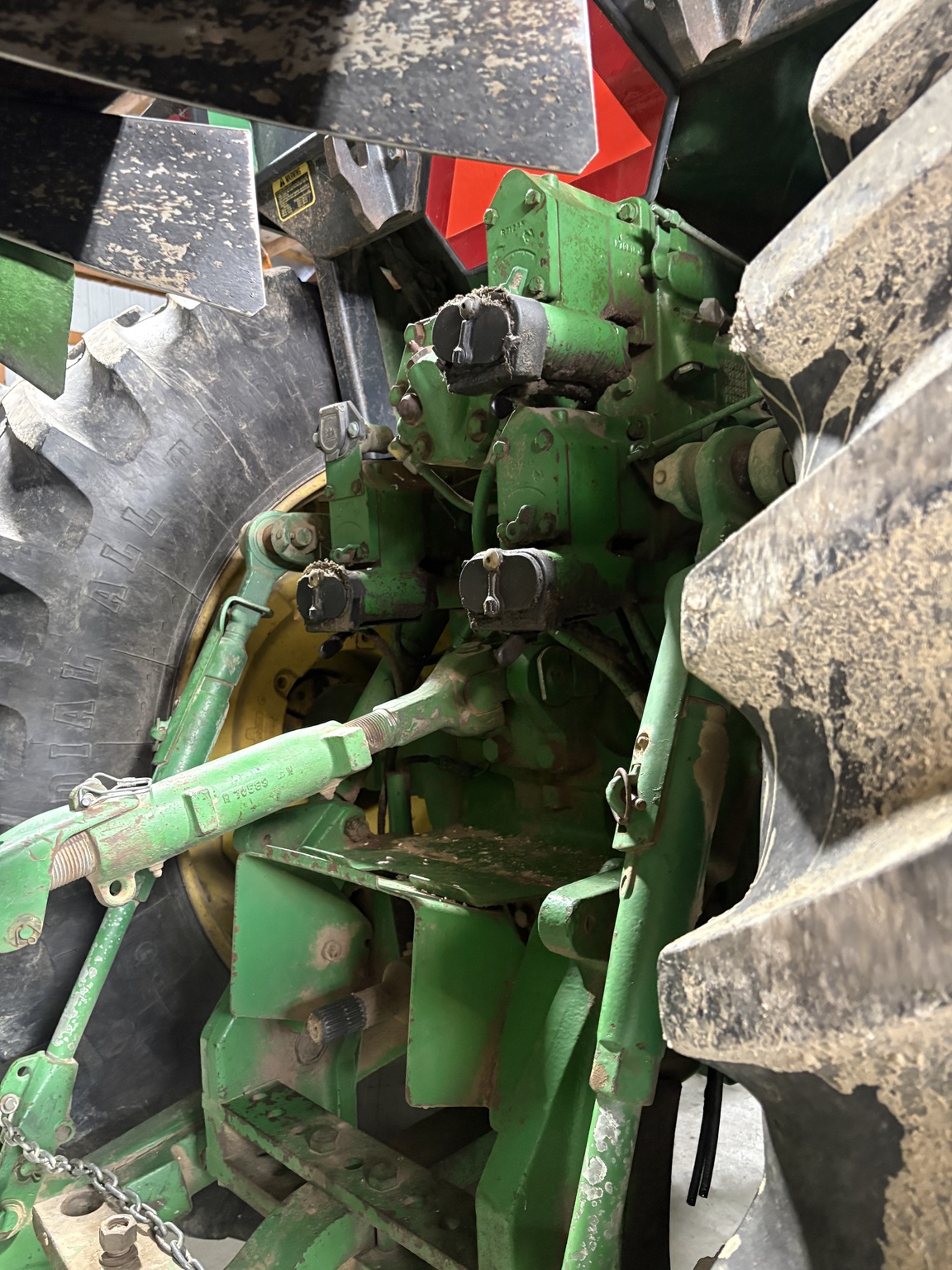 1983 John Deere 4850 Image 4