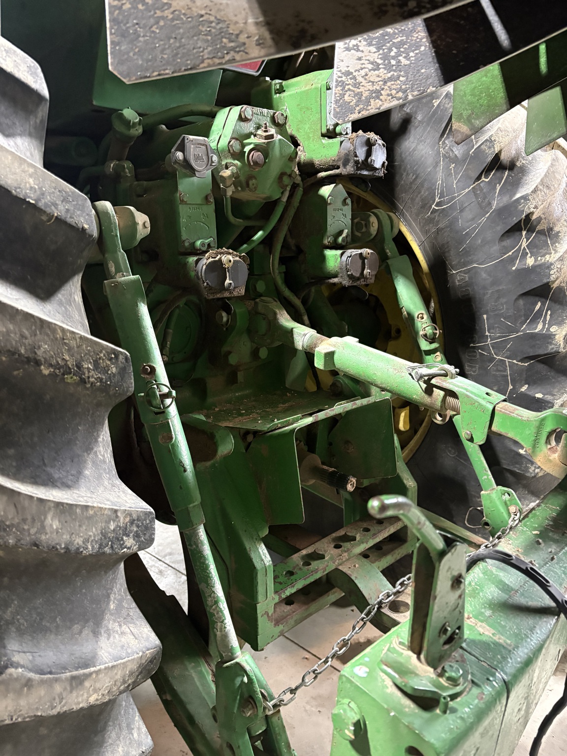 1983 John Deere 4850 Image 5