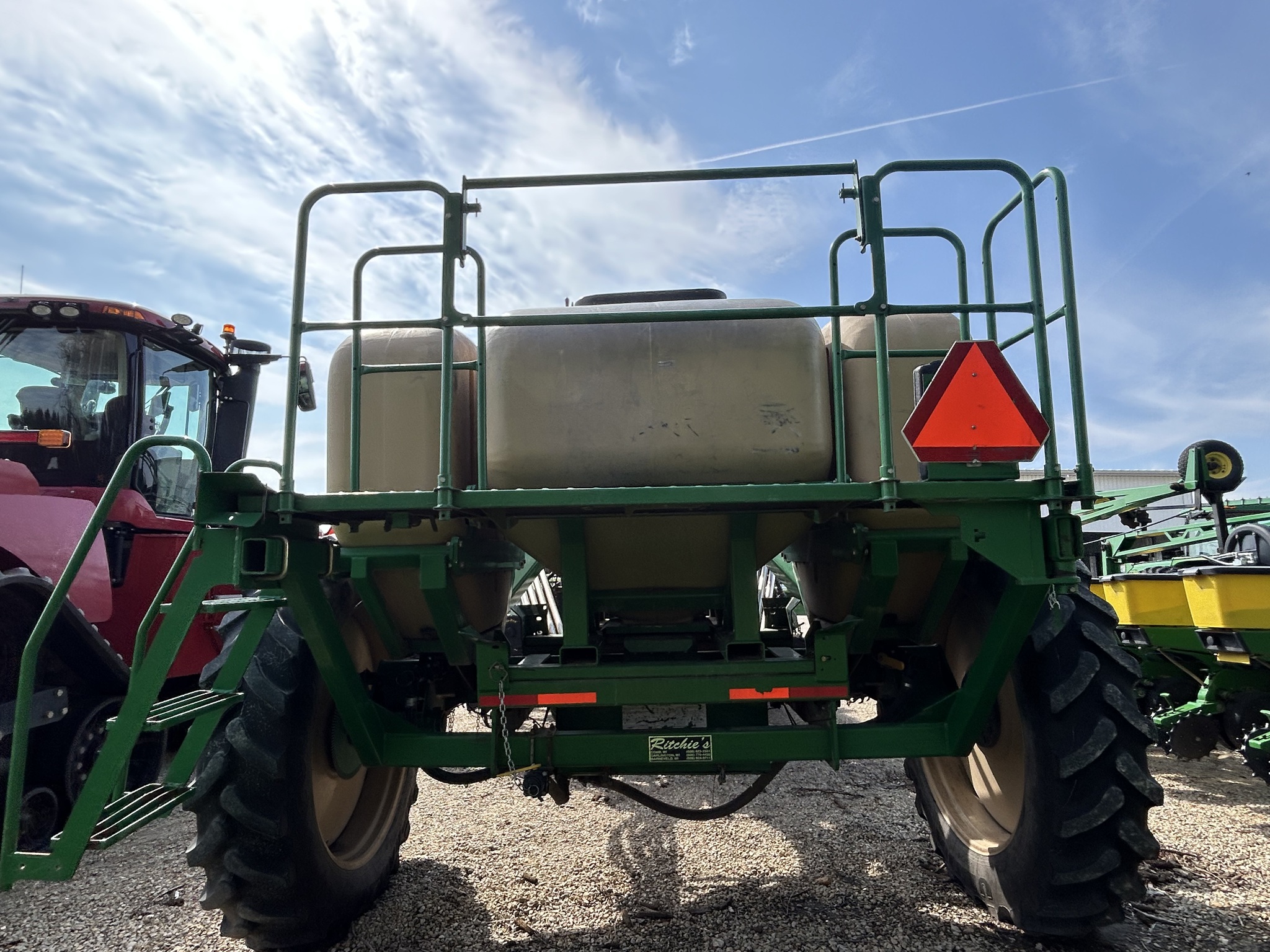   Great Plains YP1625A-2420 at Heritage Tractor in Dixon, IL