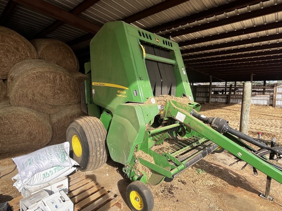 2021 John Deere 450M Photo 4