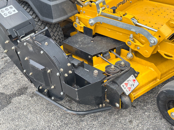 2022 Hustler SUPER Z