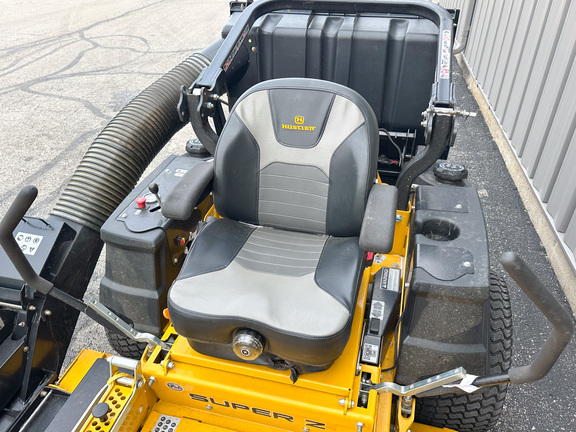 2022 Hustler SUPER Z