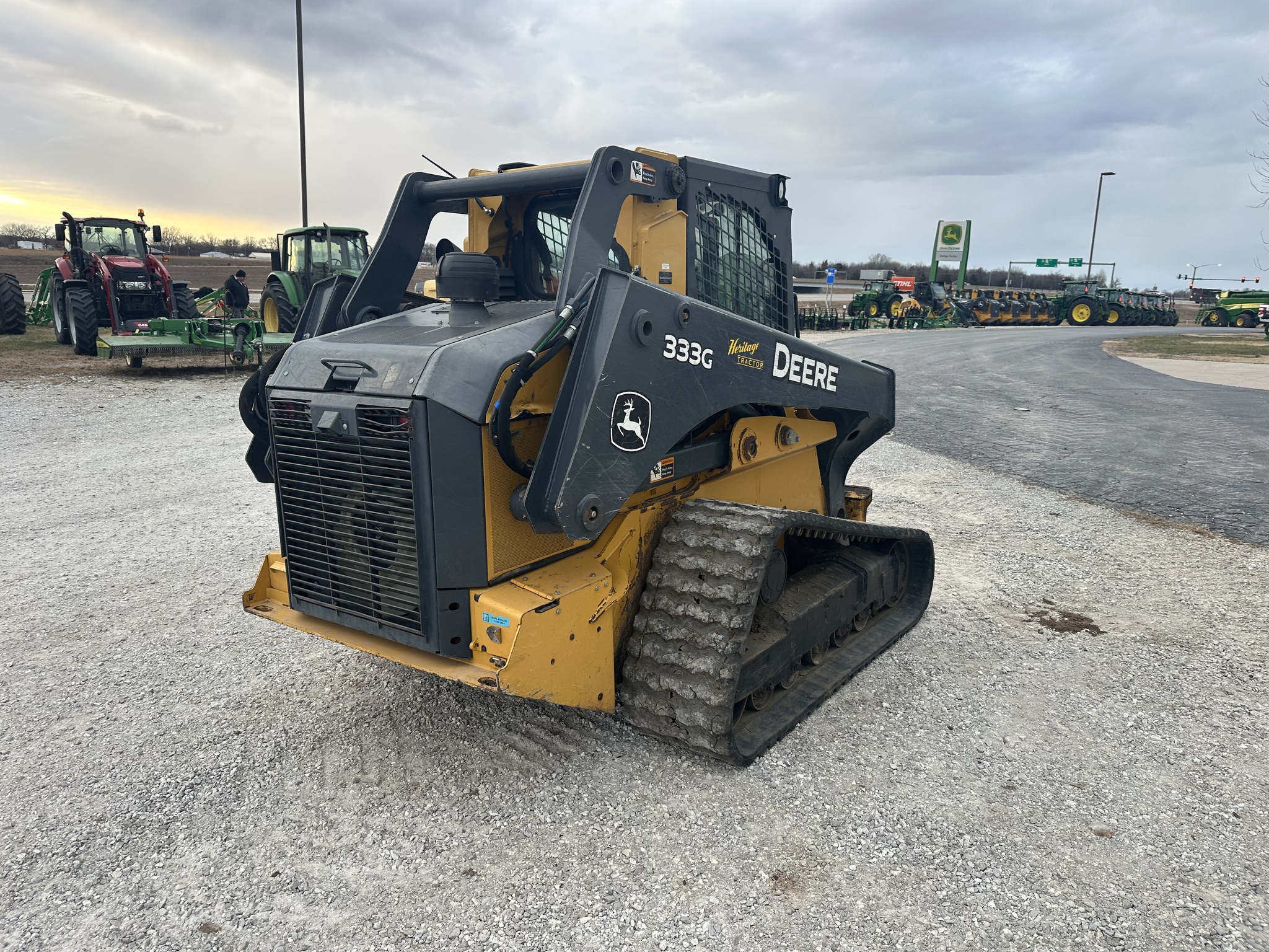  2019 John Deere 333G at Heritage Tractor in Joplin, MO