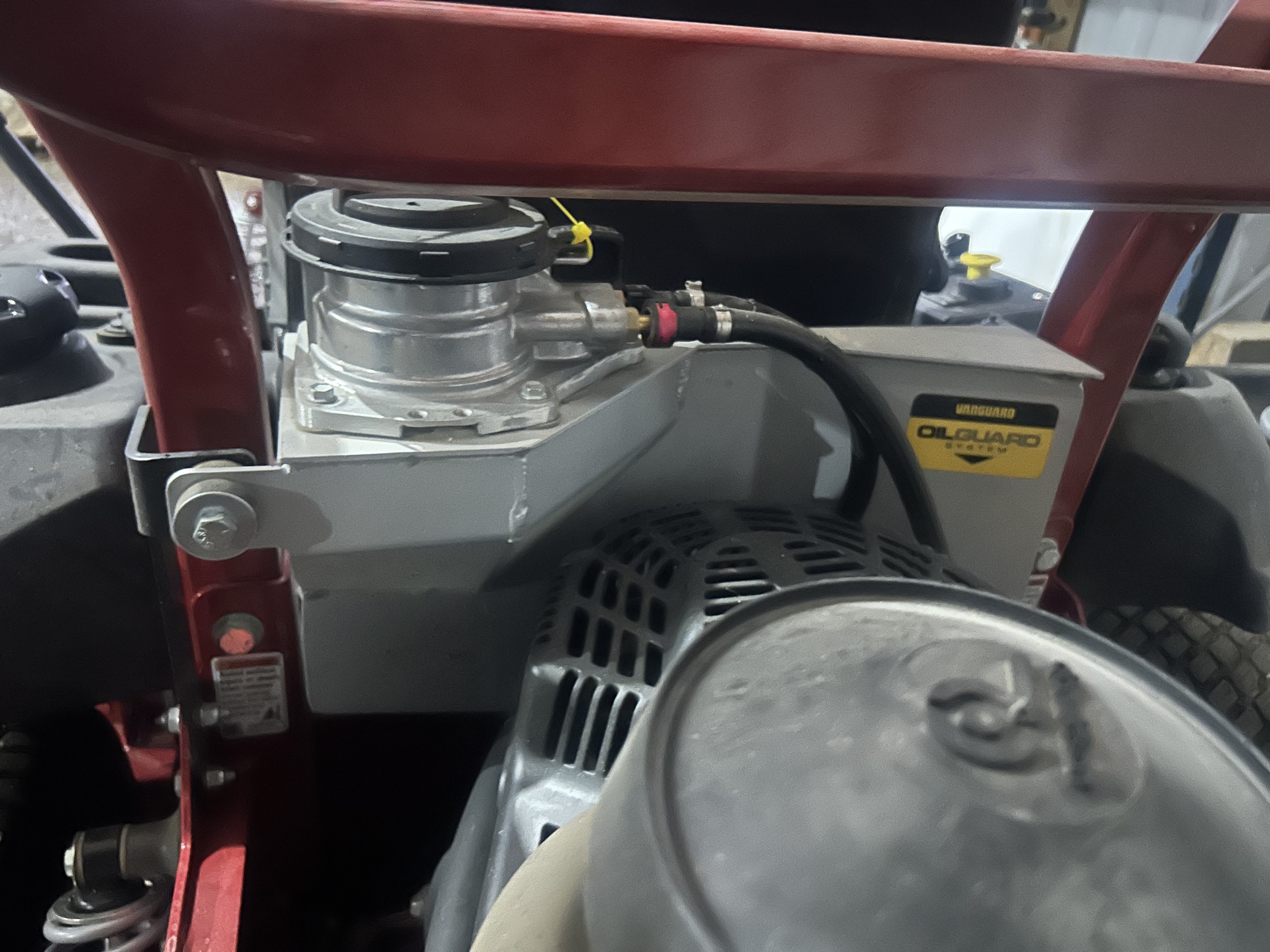 2025 Ferris ISX2200 28 Image 11