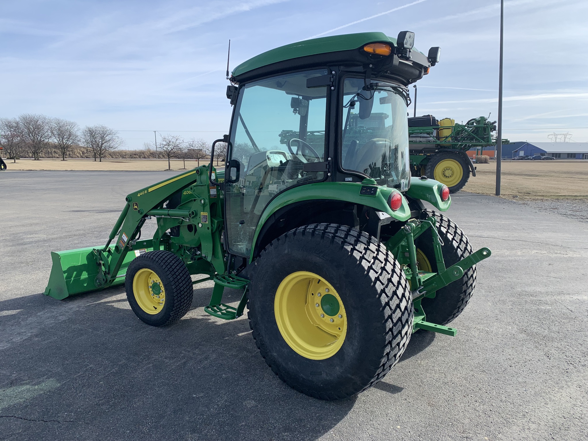 2024 John Deere 4066R Image 6