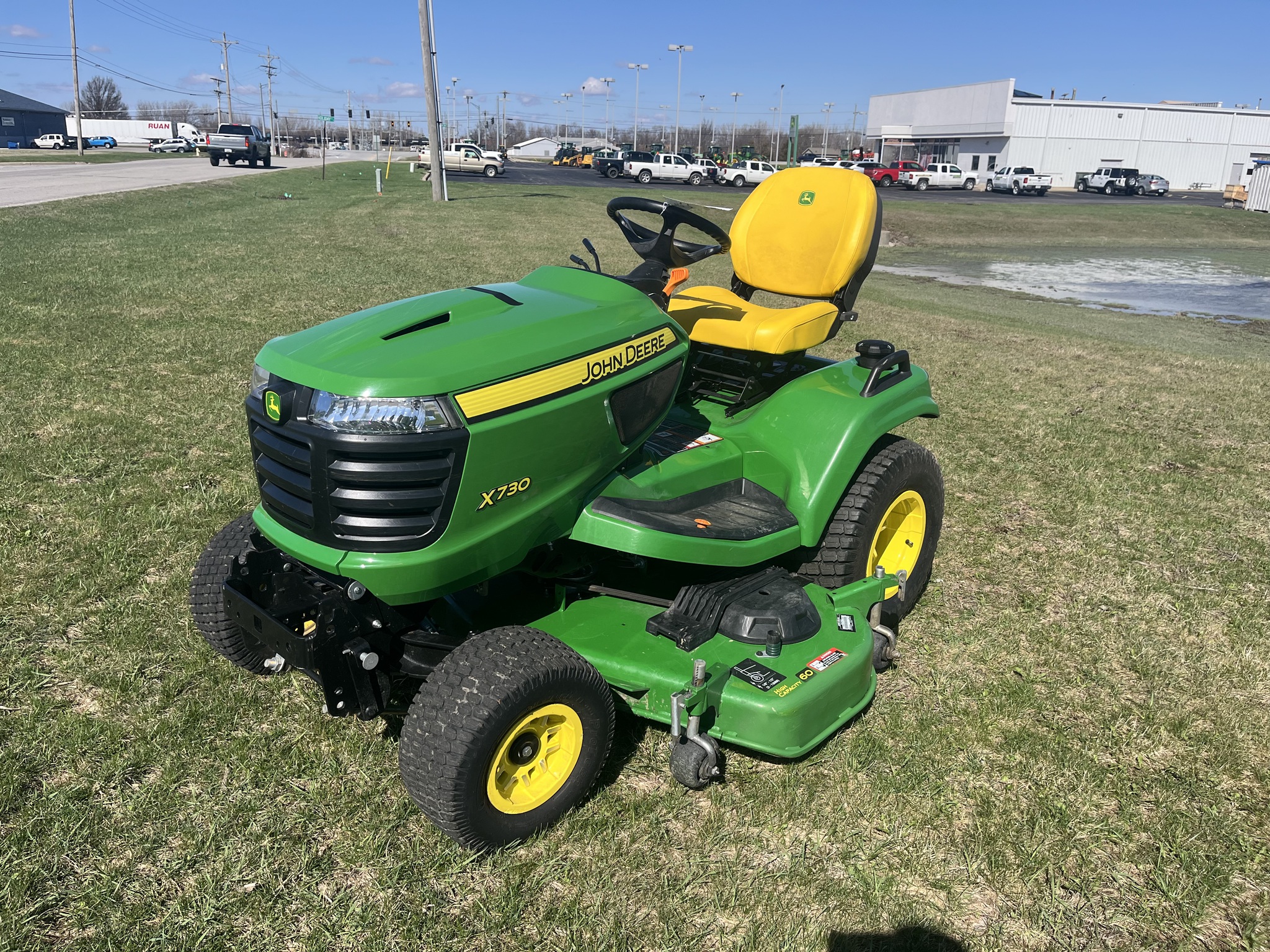 2024 John Deere X730 Image 1