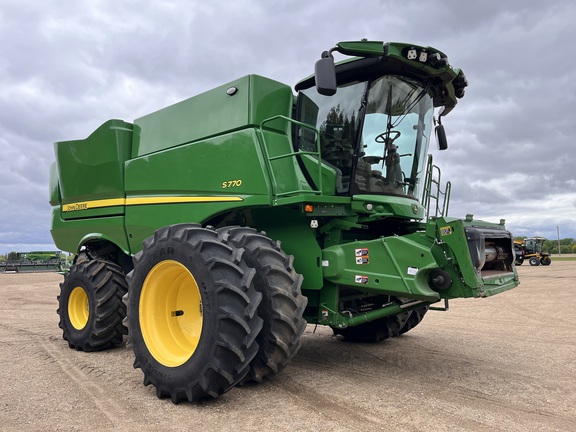  John Deere S770