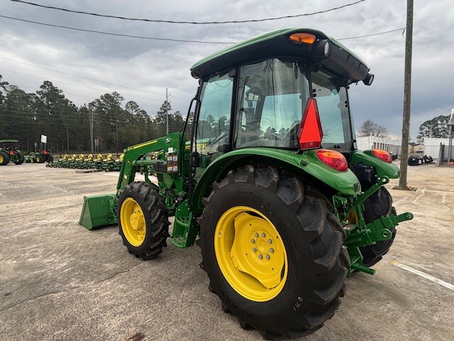2025 John Deere 5060E Image 5