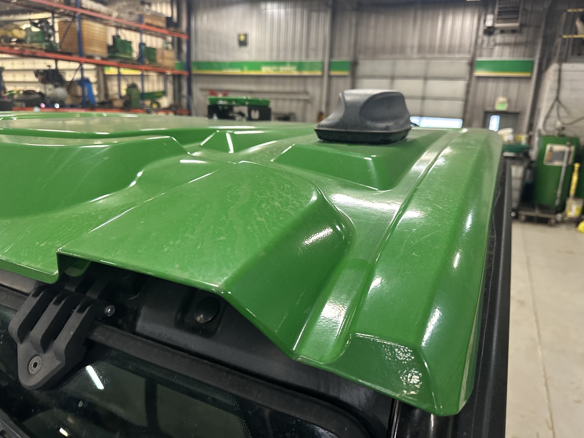 2023 John Deere XUV 835R Image 16