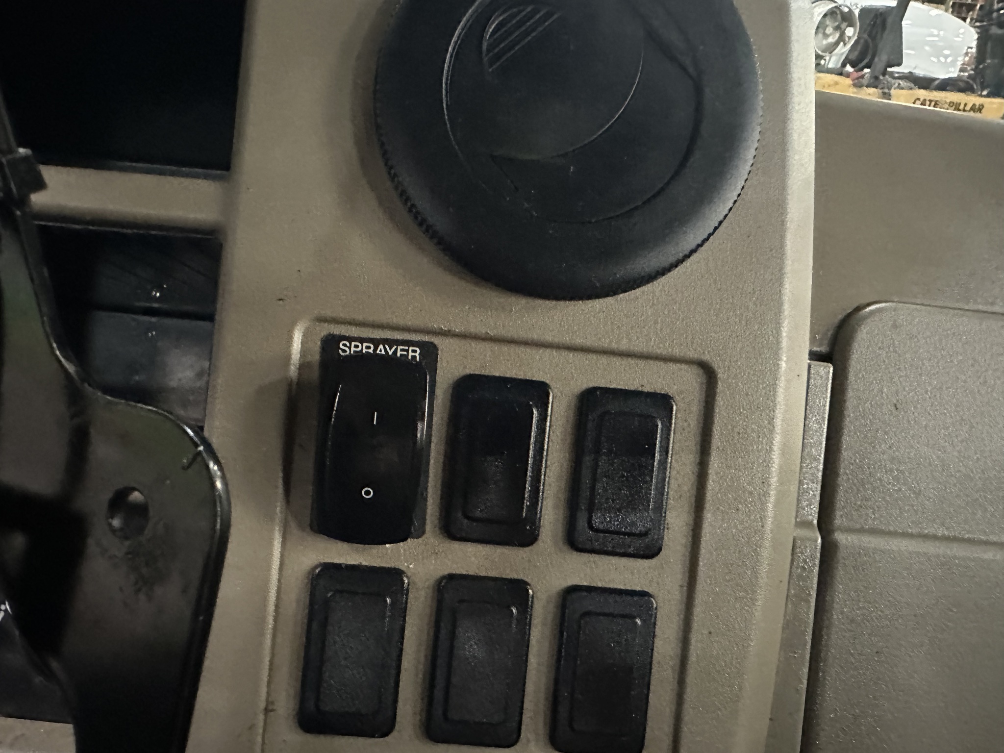 2023 John Deere XUV 835R Image 6