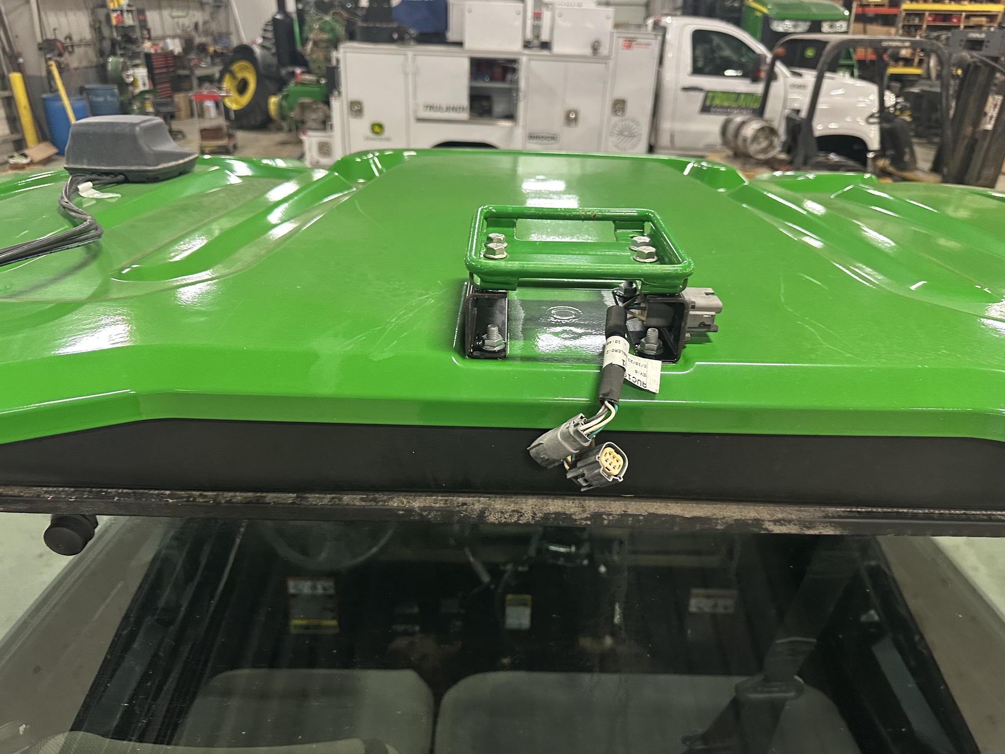 2023 John Deere XUV 835R Image 5