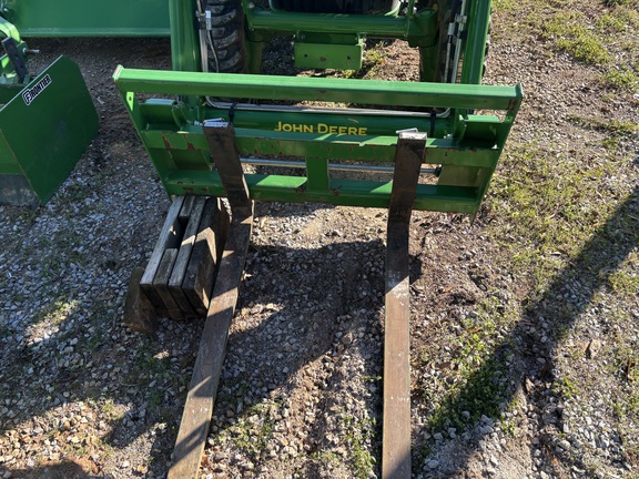 2023 John Deere AP11F Photo 1