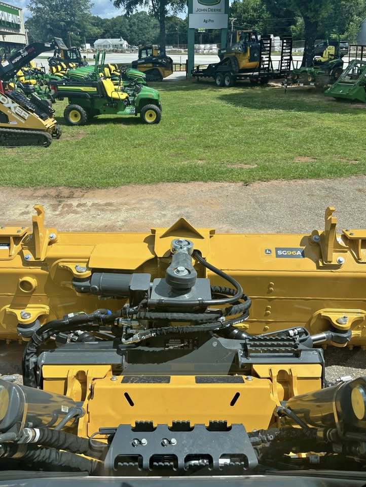 2026 John Deere 333 P Image 5