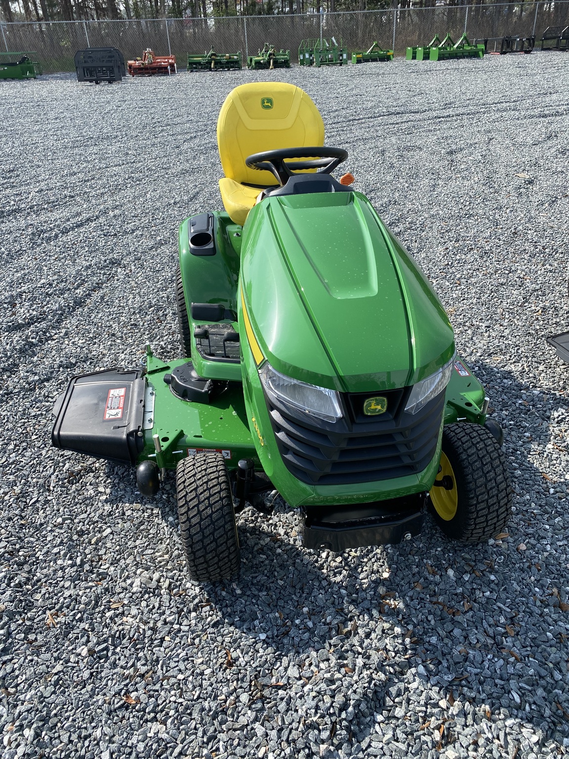 2026 John Deere X380 Image 5