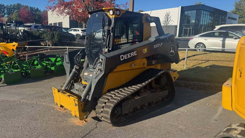 John Deere 333 P Image 7