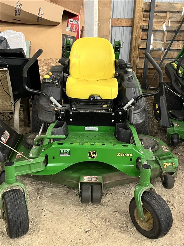 2017 John Deere Z930M Image 1