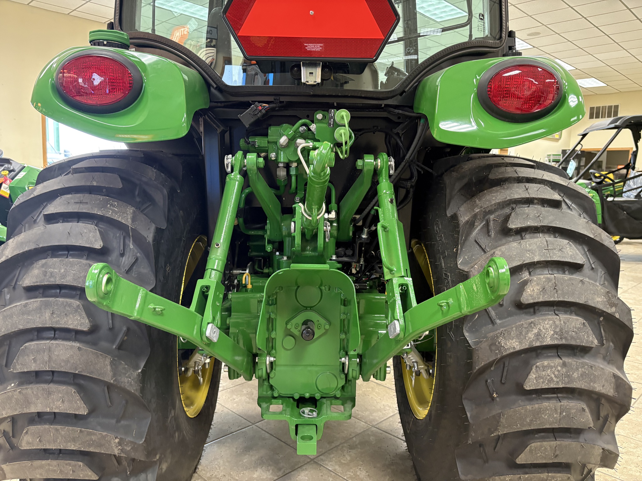  2025 John Deere 3046R at Heritage Tractor in Carthage, IL