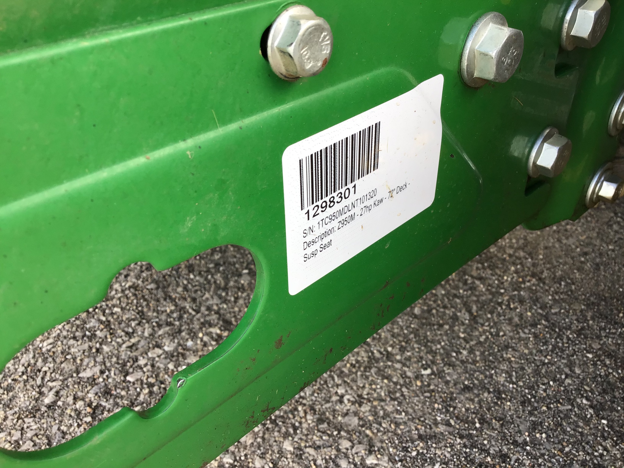 2022 John Deere Z950M Image 17