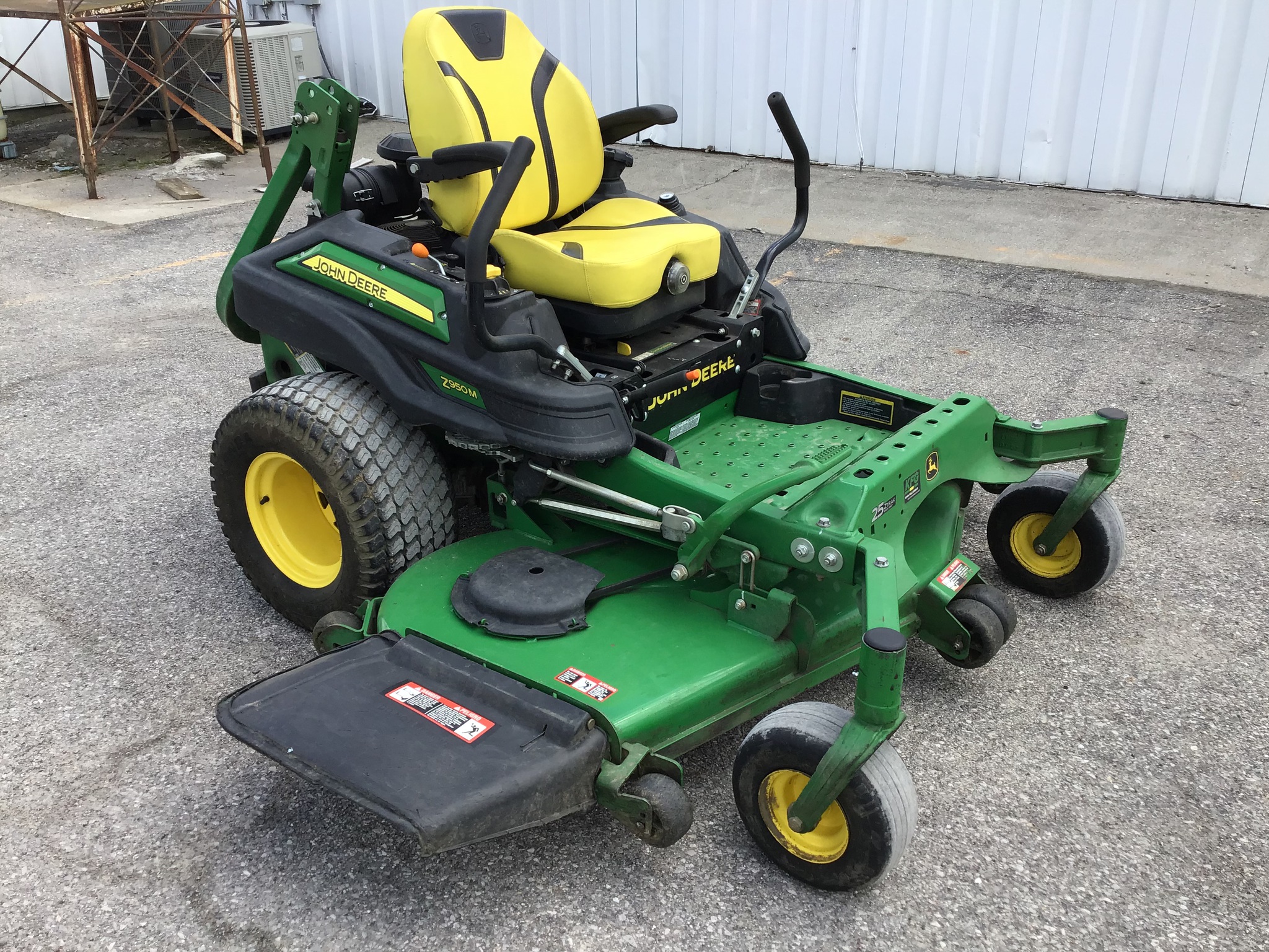 2022 John Deere Z950M Image 4