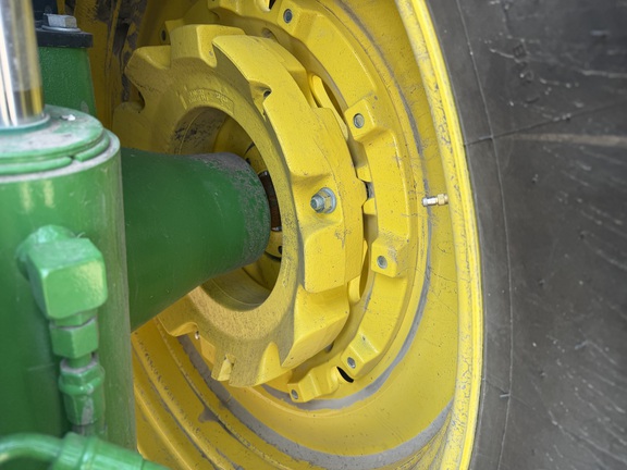 2025 John Deere 8R 370 - Photo14