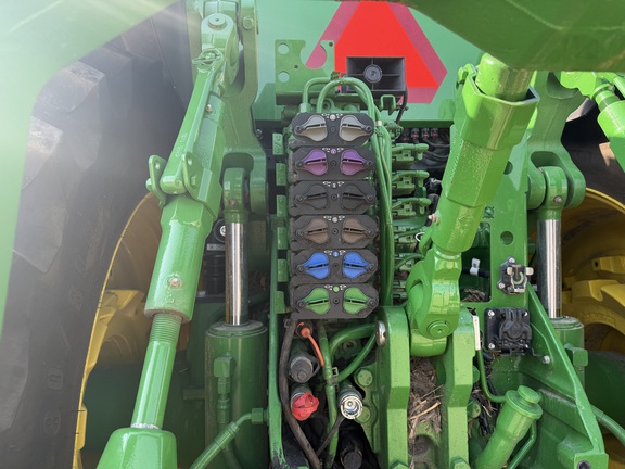 2025 John Deere 8R 370 - Photo6
