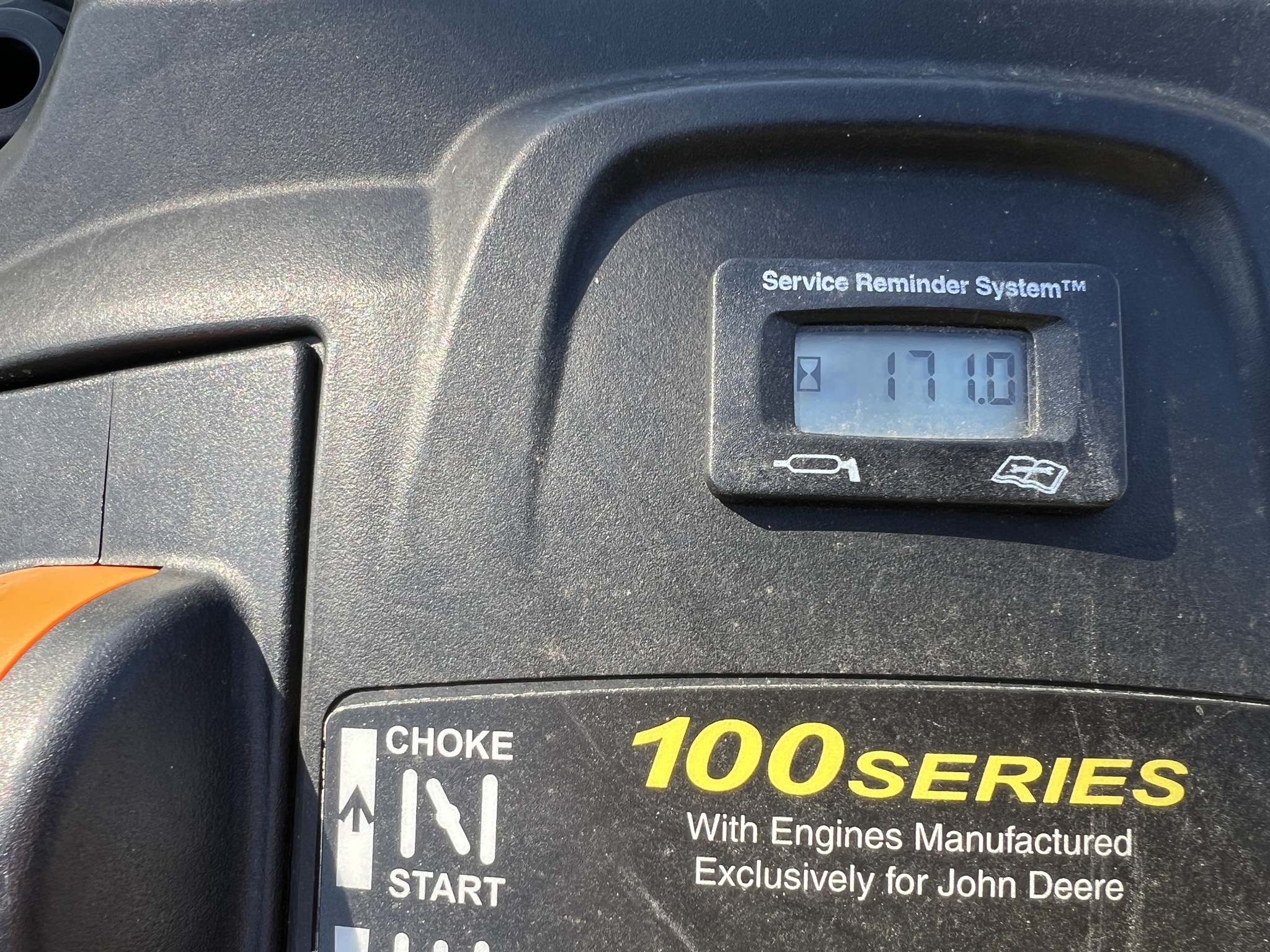 2017 John Deere D110 Image 8