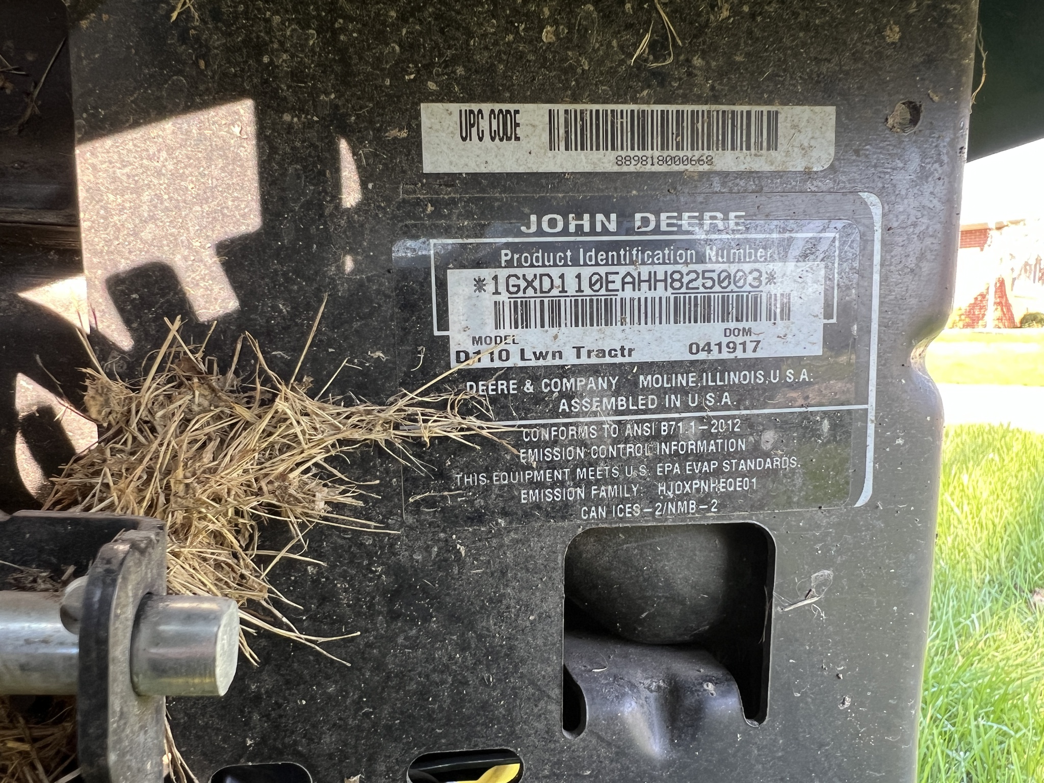 2017 John Deere D110 Image 10