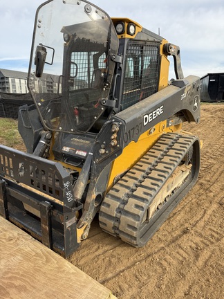 Photo of a 2024 John Deere 333 P