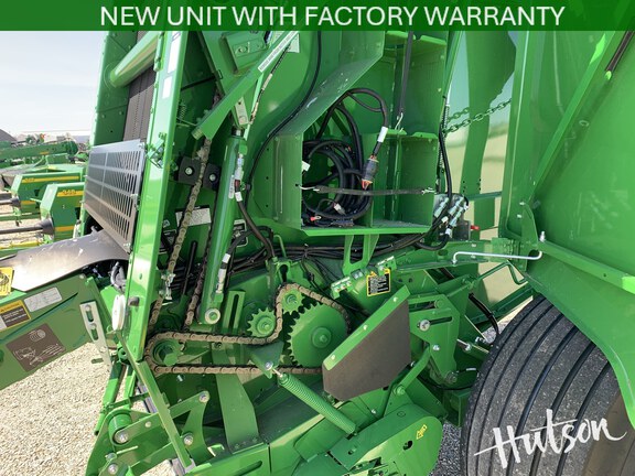 Photo of 2025 John Deere 561M