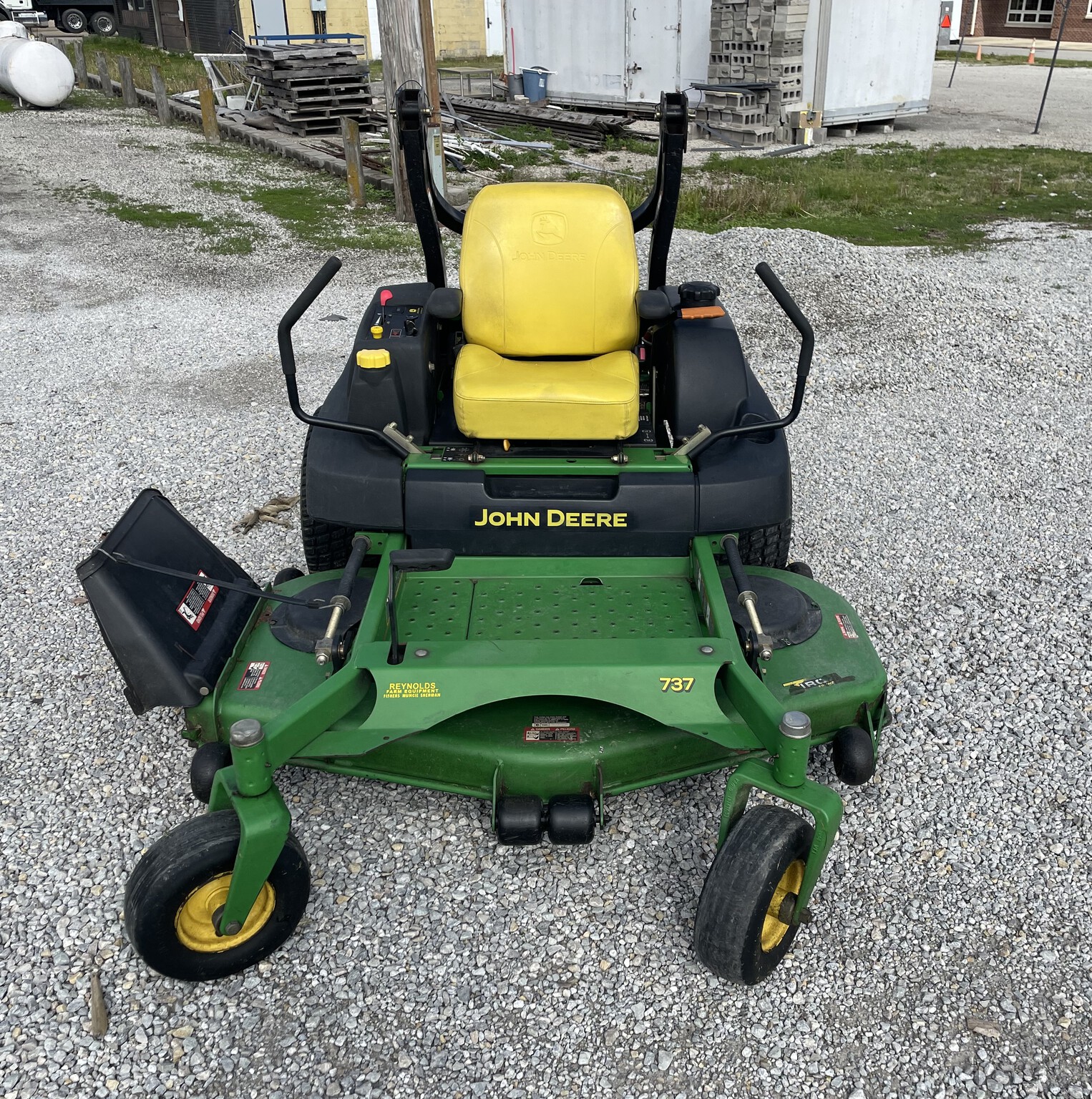 2005 John Deere 737 Image 6