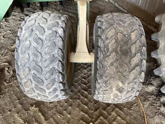 Used 2005 John Deere 1890 Air Drills and Seeders at Koenig Equipment in Anna, OH - Photo31