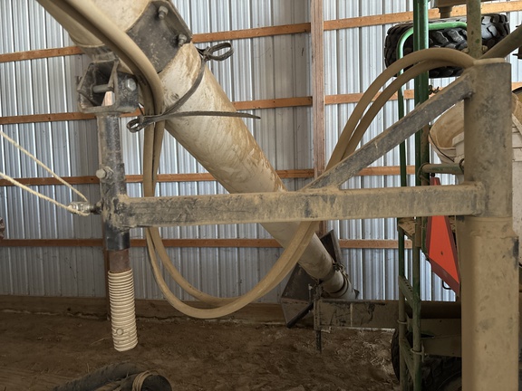 Used 2005 John Deere 1890 Air Drills and Seeders at Koenig Equipment in Anna, OH - Photo19