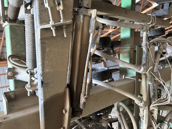 Used 2005 John Deere 1890 Air Drills and Seeders at Koenig Equipment in Anna, OH - Photo29
