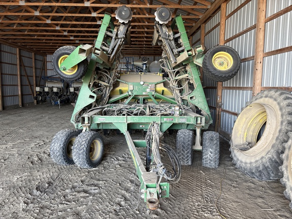 Used 2005 John Deere 1890 Air Drills and Seeders at Koenig Equipment in Anna, OH - Photo3
