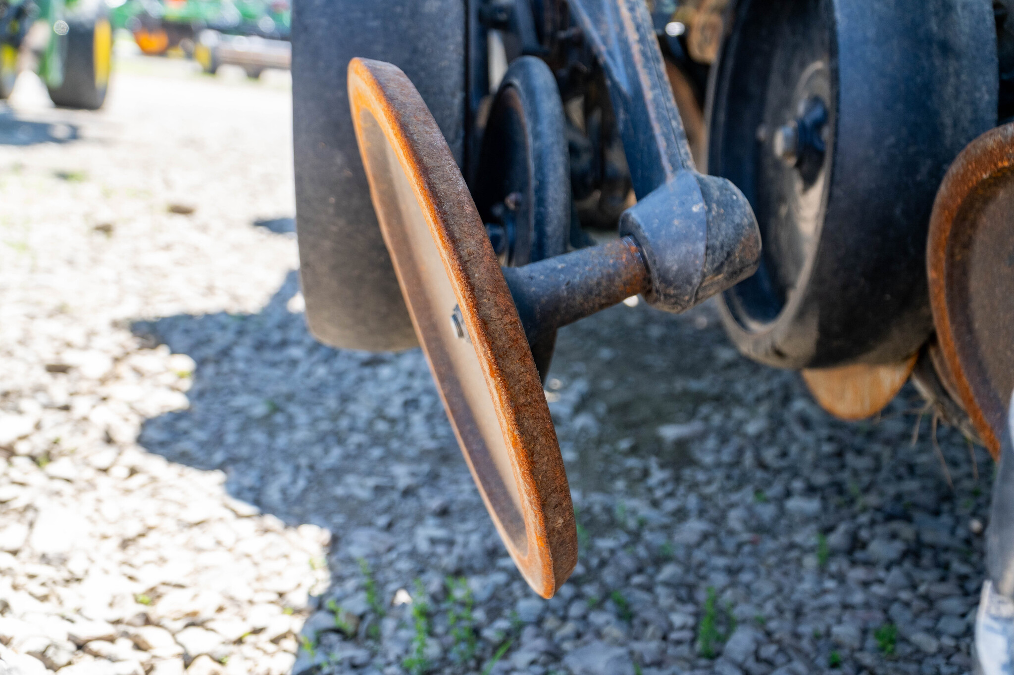 Used 2005 John Deere 1890 Air Drills and Seeders at Koenig Equipment in Anna, OH - PhotoXL16