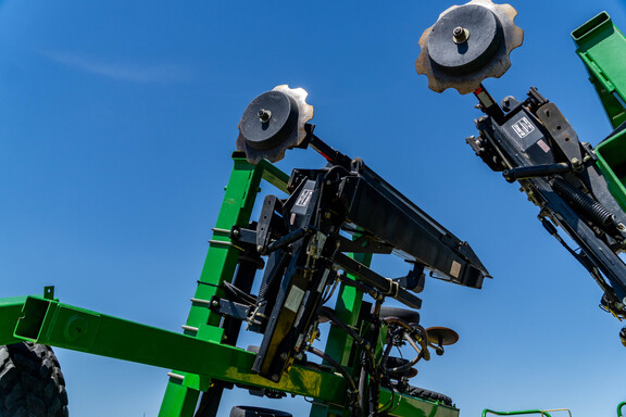 Used 2005 John Deere 1890 Air Drills and Seeders at Koenig Equipment in Anna, OH - Photo31